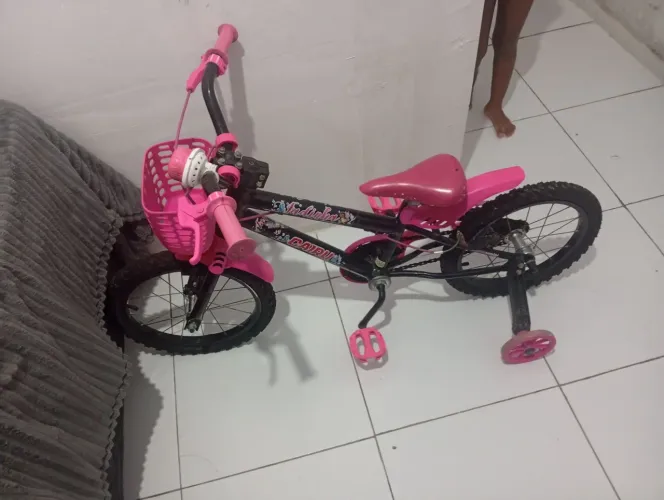 Vendo bicicleta nova usada apenas uma semana