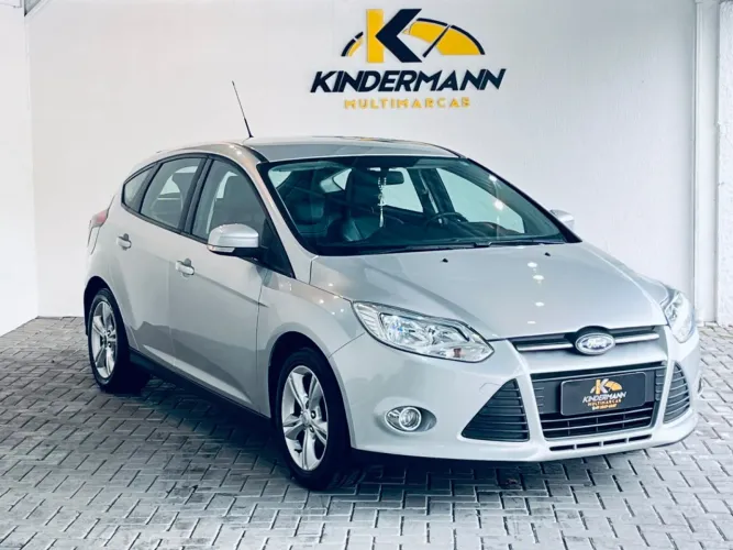 Ford Focus 1.6 S/se/se Plus Flex 8v/16v 5P 2014