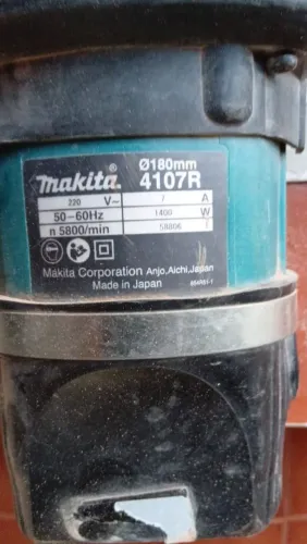Makita