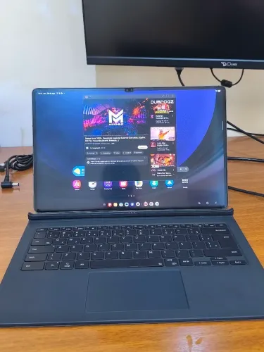 Tablet Galaxy Tab S9 Ultra / 512GB / 12GB / Grafite / Tela 14,6 / Teclado e Caneta