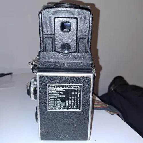 Máquina Rolleiflex 3.5F Planar Carl Zeiss 75mm - Clássica de Coleção