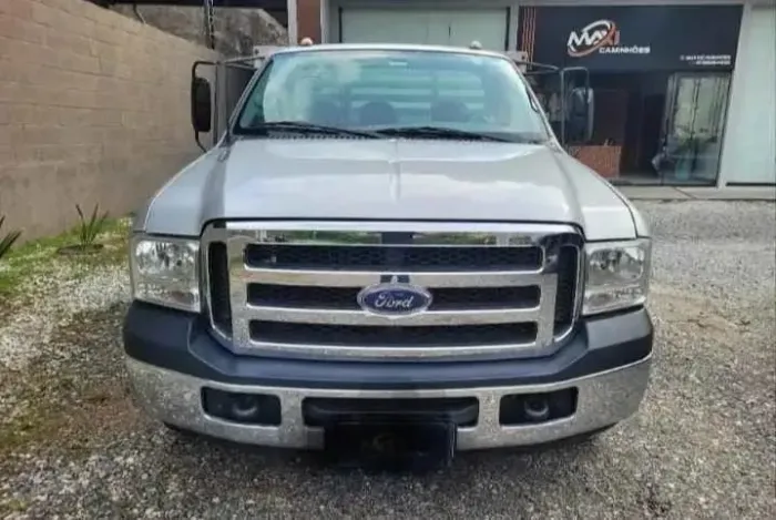Ford F-350 3.9 Cummins Turbo Diesel Mec. 2015
