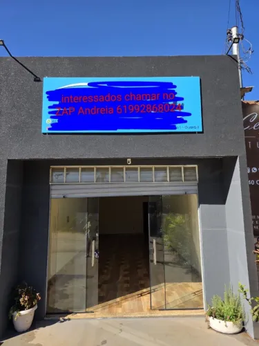 Aluga se loja na QE 40 Guara II excelente oportunidade