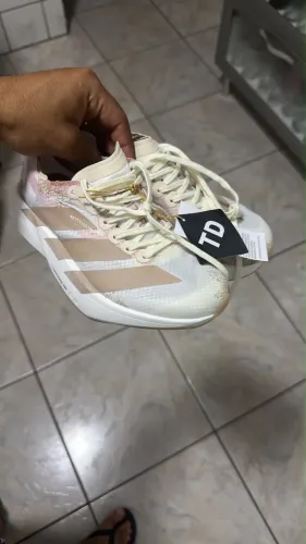 Tênis adizero pro 4 importado