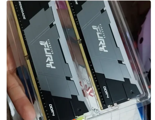 Memoria ram DDR4 FURY 16GB
