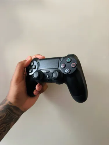 Controle ps4 original funcionando perfeitamente - PRONTA ENTREGA