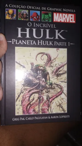 Quadrinho "planeta Hulk edição capa dura HQ