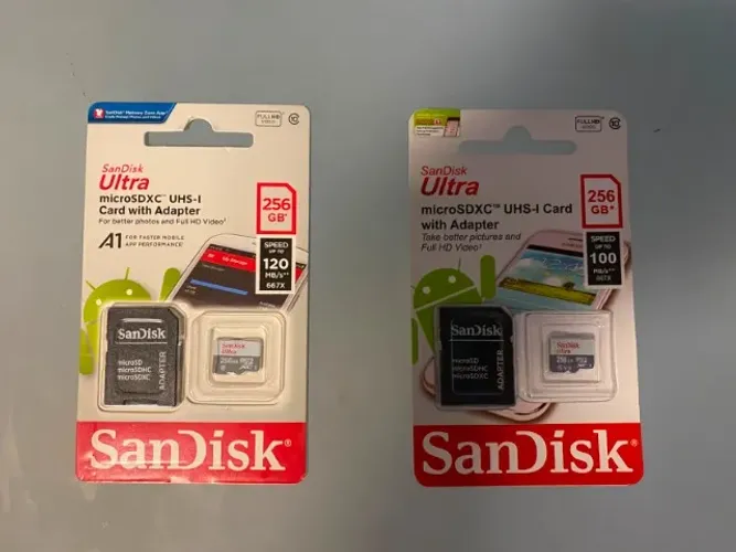 2 Cartões MicroSD Sandisk de 256GB