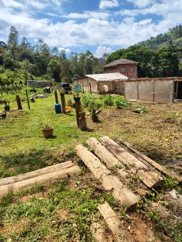 Oportunidade!! Incrível sítio de 8,47ha em Marmelopolis MG 