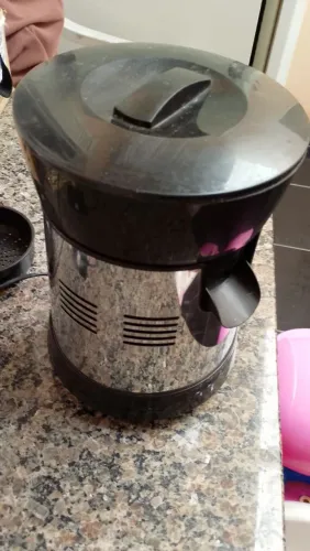 Espremedor laranja e limão 90$