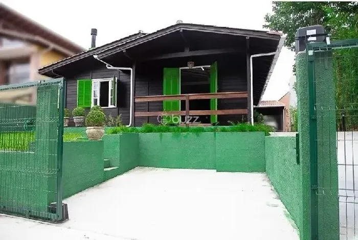 Casa Mobiliada para Locação - Rio Tavares | Florianópolis/SC