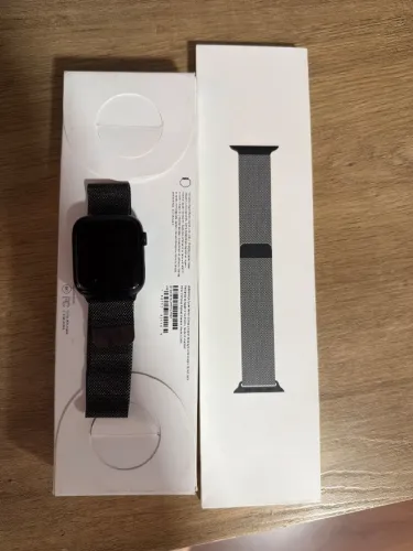 Apple Watch + Pulseira Milanese Loop