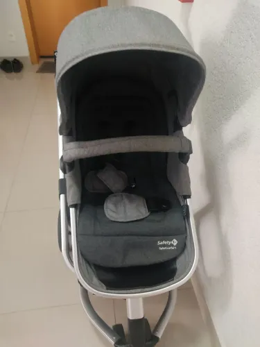 Carrinho de bebê
