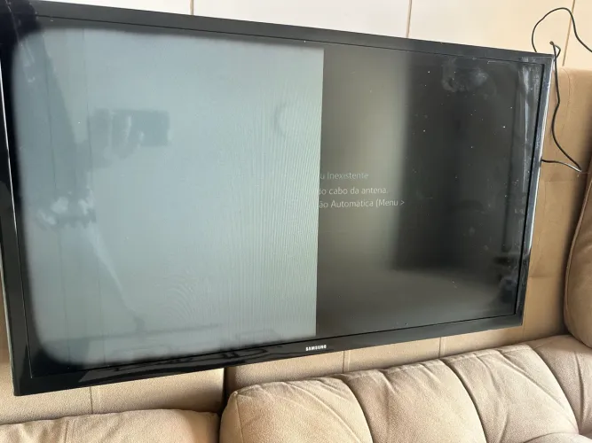 TV Samsung 32 para retirada de peças - nunca aberta