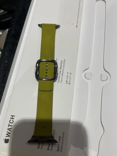 Pulseira de couro da Apple Original 42mm!! Nova sem uso na caixa verde abacate original