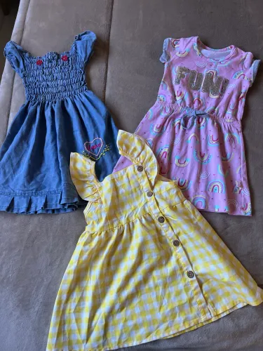 Vestidos infantis veste 2 anos 