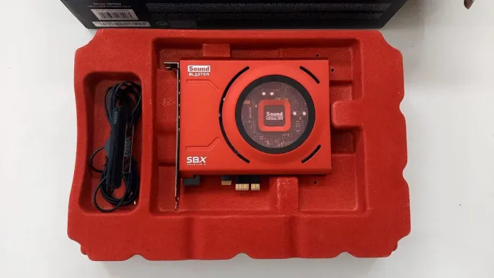 <br><br>Placa De Som Gamer Creative - Sound Blaster Z Se<br><br>