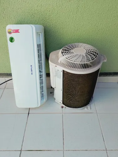 Ar condicionado Elbrus 9 BTUs com instalação e material incluso