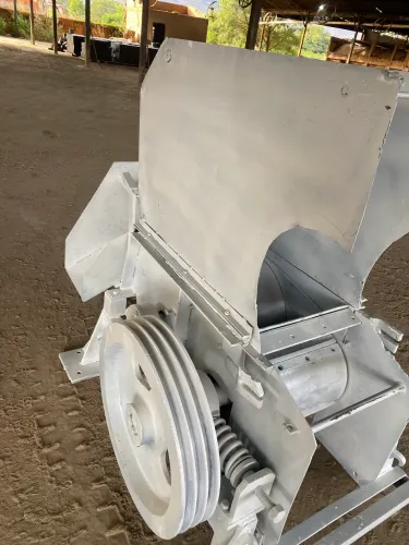 Máquina para cerâmica 