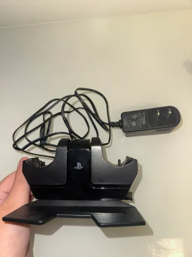 Estação de carregamento 2 controles PS4 PlayStation