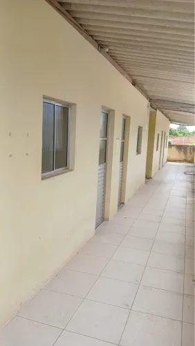 VENDE-SE PRÉDIO COM 8 KITNETS - ÓTIMO PARA INVESTIMENTO