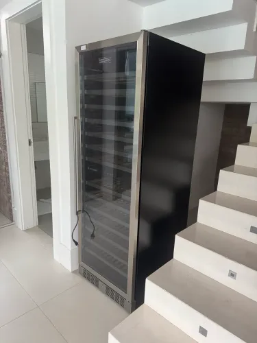 Eletromec Adega 160 garrafas
