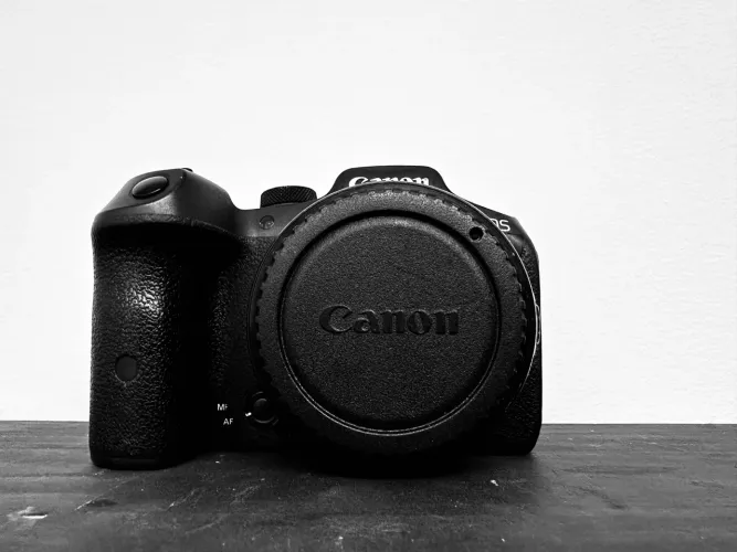 Canon r7 