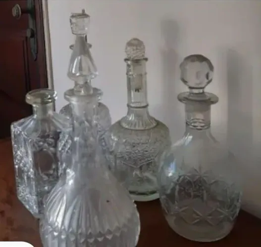 Conjunto de 5 licoreiras antigas 
