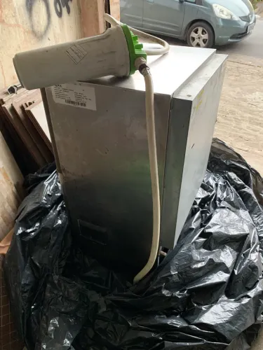 Máquina de gelo WOC 36kg