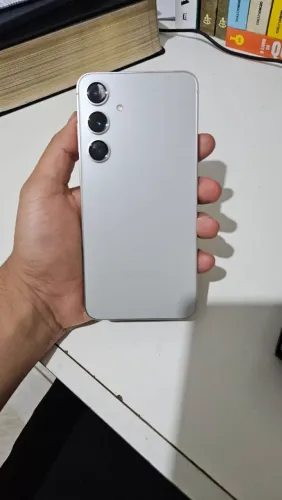 Samsung Galaxy S24 Plus