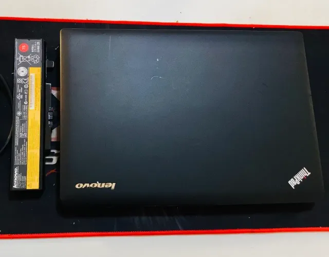 Notebook Lenovo Thinkpad Intel i3 8GB RAM / 256GB SSD / Tela 15" FHD Windows 10PRO
