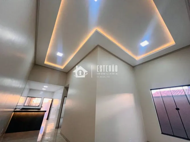 Casa, Vila Brasília, NOVA, 3/4(01ste), 155m², piscina + churrasqueira, próxima a Igreja Mã