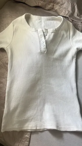Blusa canelada cor off, apenas 10$ 