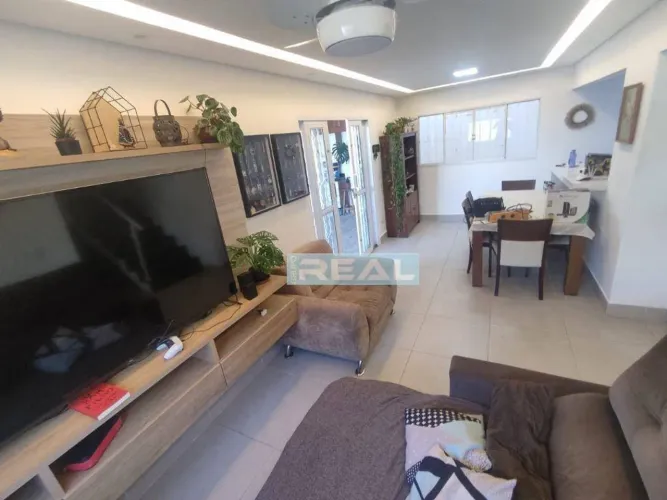 Oportunidade-Lindo sobrado com 3 dormitórios à venda, 98 m² por R$ 600.000 - Parque Jambei