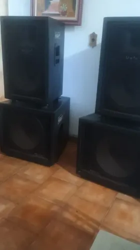 Som professor falantes 18. Polegadas 