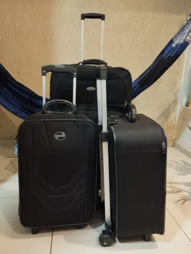 Oportunidade! 3 malas por R$ 250,00!!!