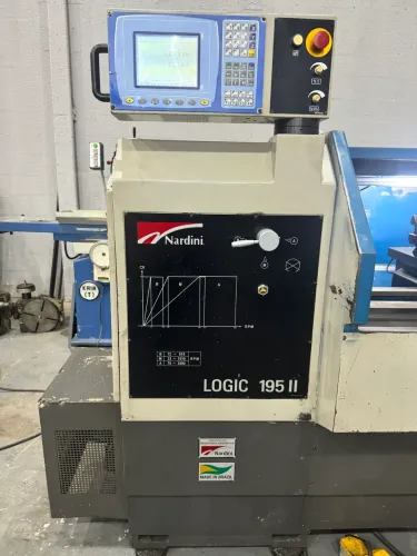 Torno CNC Nardini Logic ll