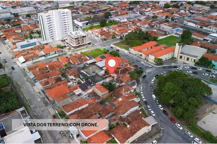 Terreno à venda na Torre, 1.037 m² na Av. Manoel Deodato, 17, posição sul, Torre - João Pe