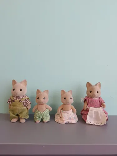 Família de gatos catwood Sylvanian Families 