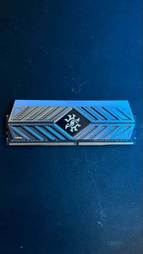 Memoria Ram XPG Spectrix D41 RGB, 8GB, 3000MHz, DDR4, CL16, Preto 