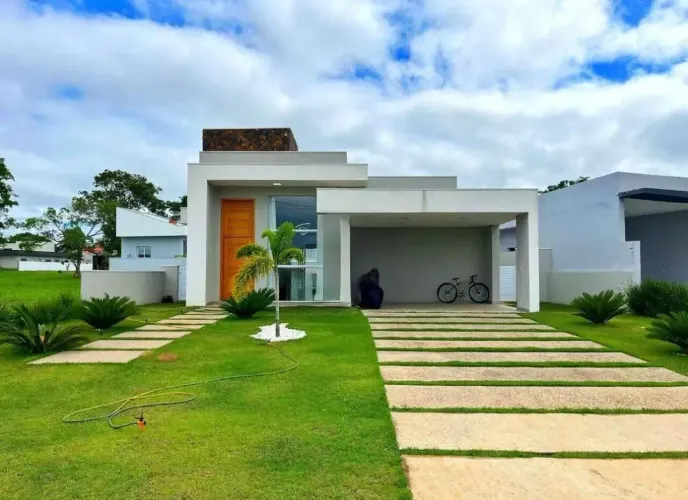 Casa Térrea para aluguel e venda com 3 quartos em Condominio Ninho Verde II -Pardinho - S