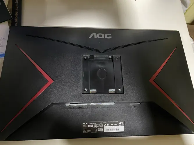 Monitor Gamer AOC 27? 144Hz Full HD - Muito Conservado