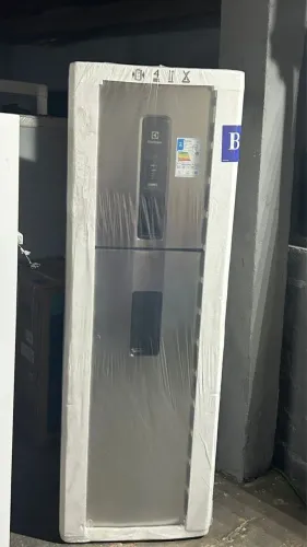 Geladeira 409 litros inox com dispense de água