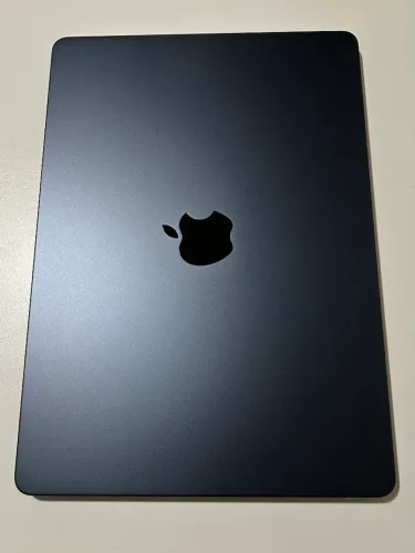 MacBook Air M4 13? (Vendo ou troco por iPhone ou iPad. Leia o anúncio)