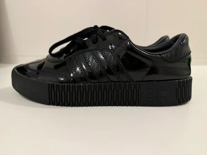 Tênis Adidas Preto Verniz - 38