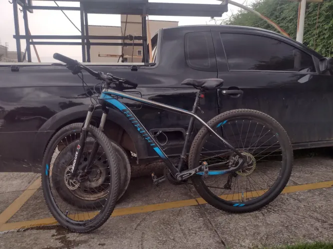 Bike aro 29 quadro 19 freio hidráulico 27v elevem aceito cartão de 10x