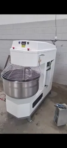 Masseiras Perfecta Curitiba 50/80 em 220 a venda