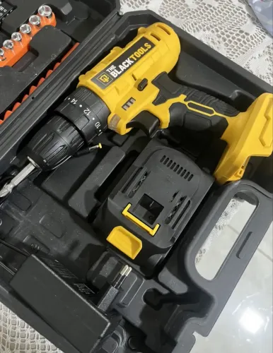 Parafusadeira Furadeira De Impacto A Bateria 21V 3/8? Bivolt 1400 Rpm Com Acessórios