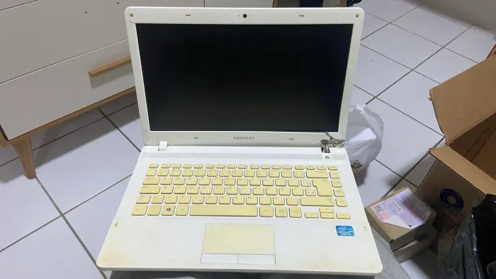 Notebook Samsung i3