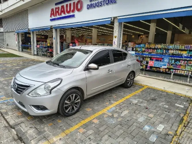 Nissan Versa SL 1.6 16V Flexstart 4P Mec. 2018